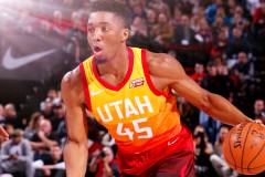 东契奇NBA单赛季30+得分四场，历史第二人纪录在望