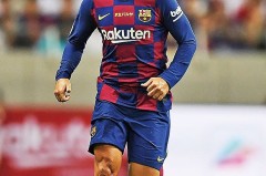 欧冠焦点战：莱万帽子戏法闪耀，巴萨多点开花，团队精神助力挑战前行